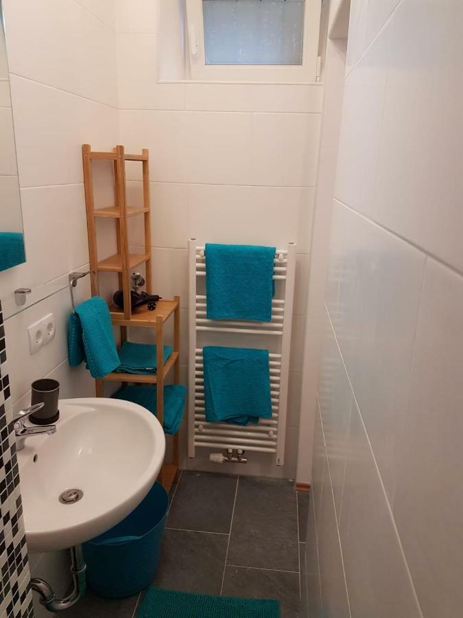 Excellent 2 Bed 12 Mins From Center Apartment Wien
