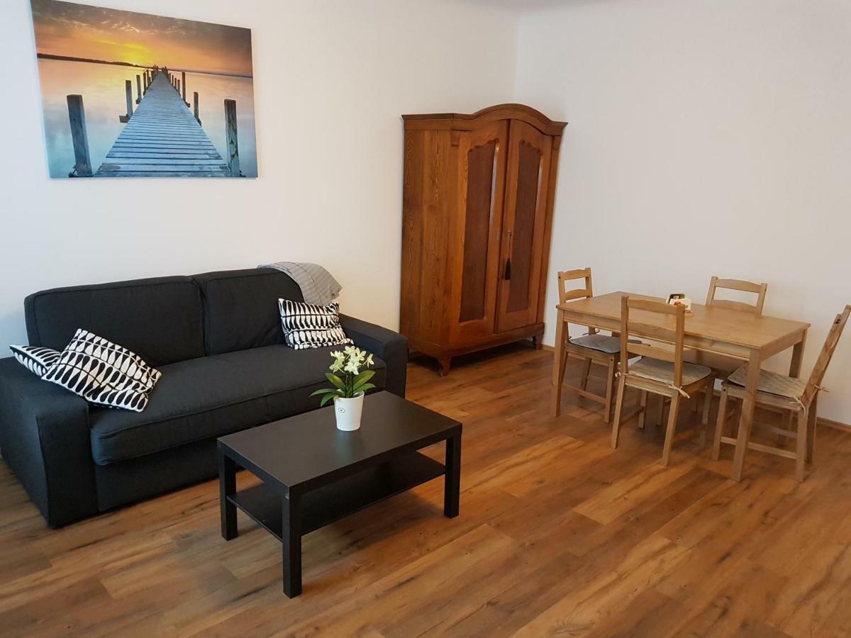 Excellent 2 Bed 12 Mins From Center Apartamento *